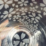 桜の舞い散るフルオーダーデザイン硝子彫刻グラス！